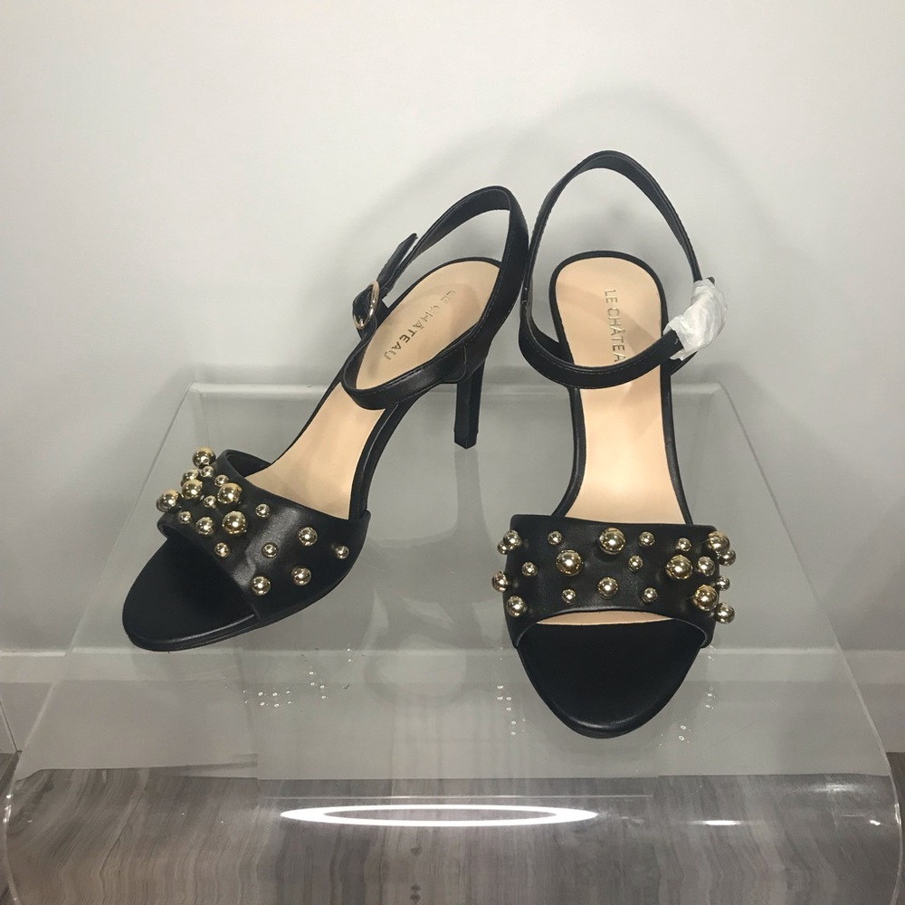 Gold Beads Embellished Heels